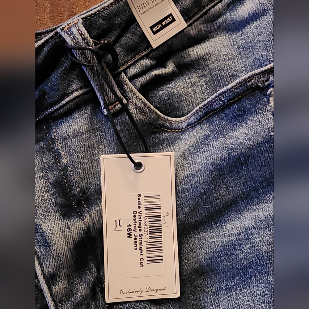 Judy Blue Sadie Vintage Straight Cut Destroy Jeans